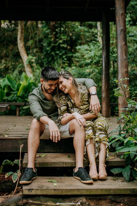 ensaio de casal praia vermelha rio de janeiro rj  bruna guerson urca verde paisagem'