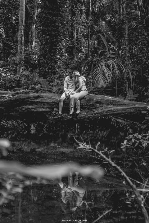 ensaio de casal bruna guerson parque lage rio de janeiro rj sentados'