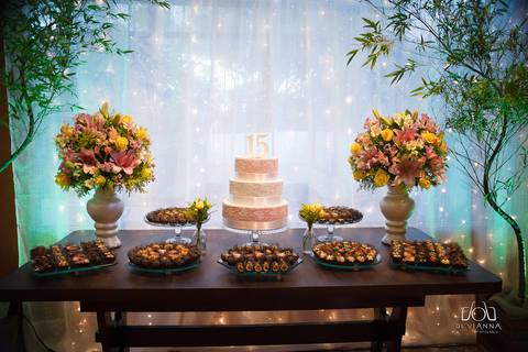 Festa de Debutante Flores da Cunha RS'