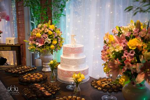 Festa de Debutante Flores da Cunha RS'