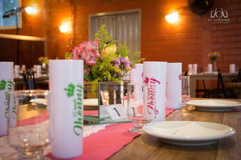 Festa de Debutante Cadillac Espaço para Eventos Flores da Cunha'