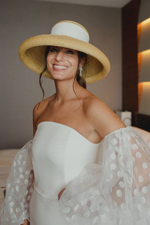 novia chilena con sombrero fotografia de bodas en lima '