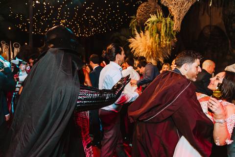star wars tematica de boda esposos bailando en su boda fiesta increible '