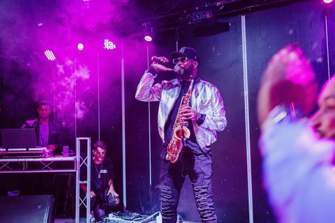 Saxofonistas e Músicos para Casamentos no Rio de Janeiro'