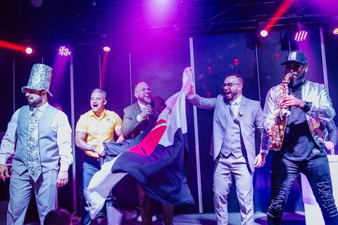 Fotógrafos, Saxofonistas e Músicos para Casamentos Campo Grande RJ'