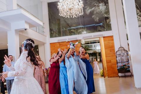 Fotógrafos, Saxofonistas e Músicos para Casamentos Campo Grande RJ'