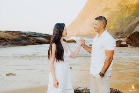 Ensaio Pré casamento na praia de São francisco em niterói'