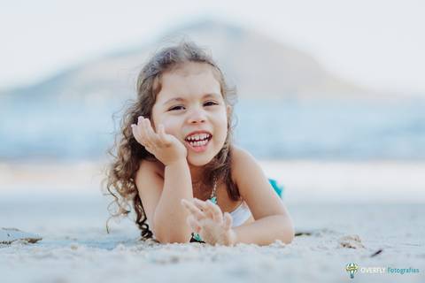 Ensaio Sereia na praia em Niterói - Rio de janeiro'