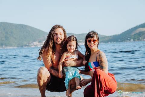 Ensaio Família na praia de icaraí'
