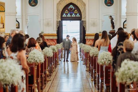 Casamento na Paróquia Nossa Senhora Auxiliadora em Santa Rosa Niterói'