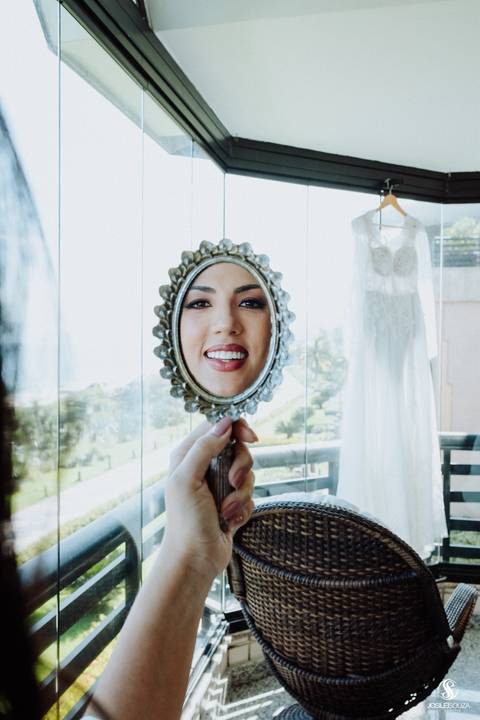 Fotografia do making Of da noiva em Camboinhas'