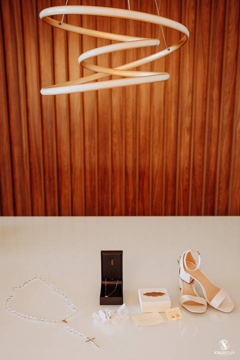 Fotografia do making Of da noiva em Camboinhas'