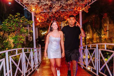 Tropical Casa de Festas em Niterói - RJ'