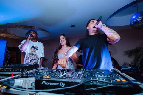 Fotografia do Show do Biel do Furduncinho em Niterói rj'