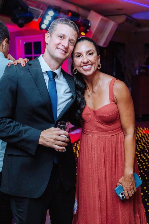 mc de trap em aniversário de 15 anos'