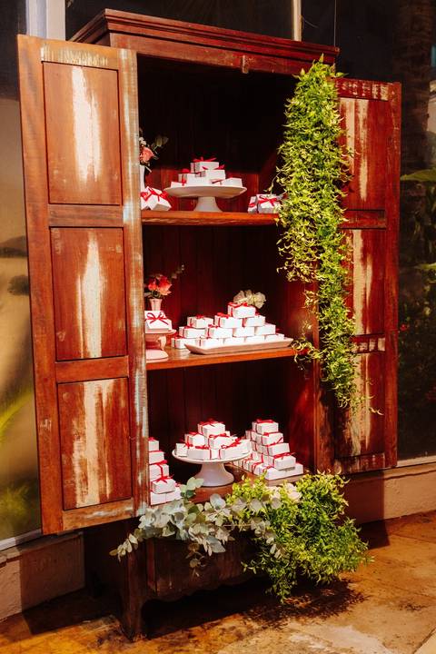 Casamento na Tropical Casa de Festas em Charitas'