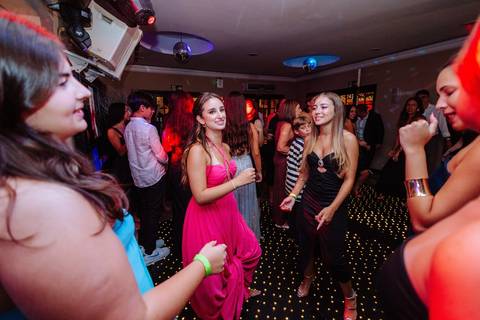 Fotógrafo de Aniversário de 15 anos em São Francisco Niterói RJ'