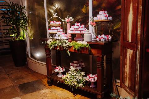 Aniversário na Tropical Casa de Festas em Charitas Niterói RJ'