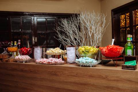 Aniversário na Tropical Casa de Festas em Charitas Niterói RJ'