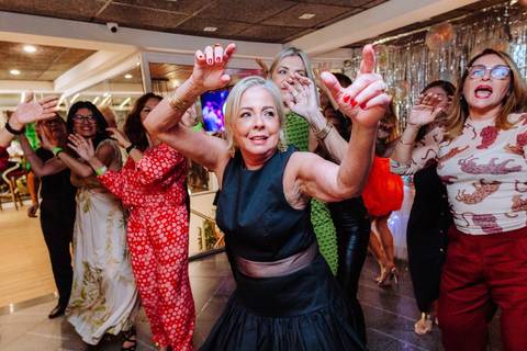 Aniversário de 40, 50, 60, 70, 80, 90 anos em Clubes em Niterói e Rio de Janeiro - Fotógrafo Profissional '