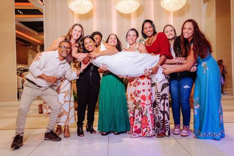 CANTOR LEO MARCENES AO VIVO EM FESTA DE ANIVERSÁRIO'