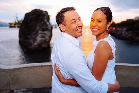 Foto romântica no pôr do sol em Niterói'