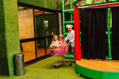 festa infantil Animasom Jockey Club'