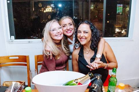 registro fotográfico de festa em Niterói'