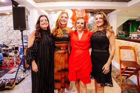 fotógrafo para eventos com banda ao vivo'