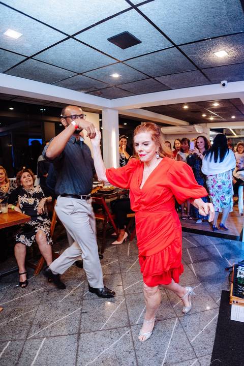 festa de 80 anos em São Francisco Niterói'