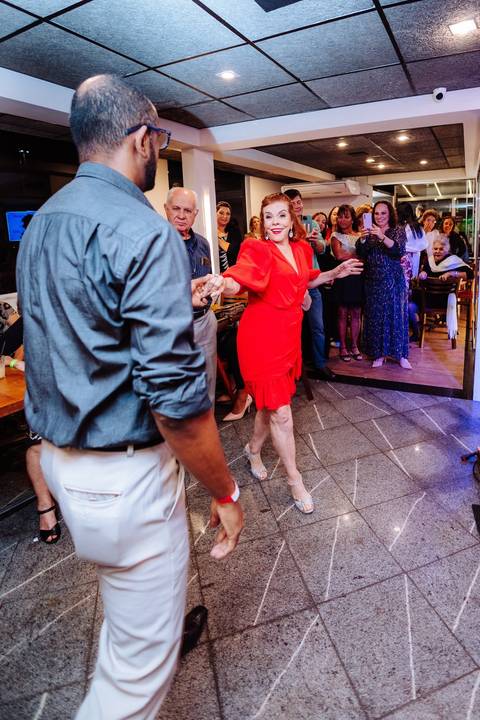 festa de 80 anos em São Francisco Niterói'