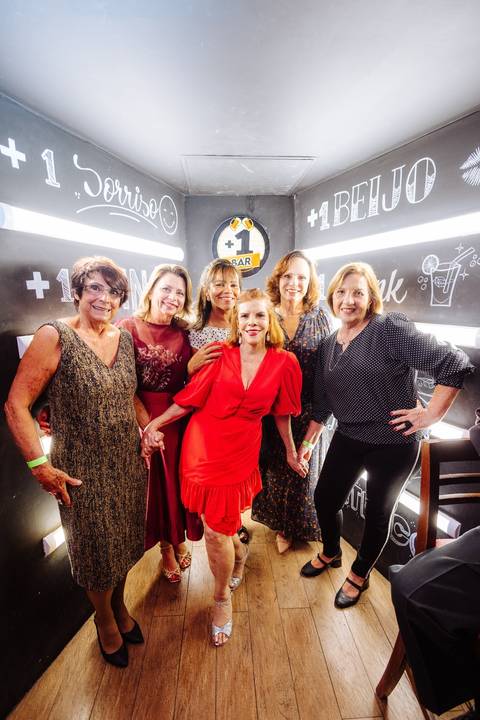 fotógrafo para eventos com banda ao vivo'