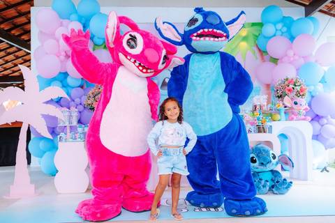 Fotografia de Aniversário Infantil em Itaipú Niterói Tema Stitch'