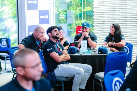 Fotógrafo da Allianz Seguro e Salesforce'