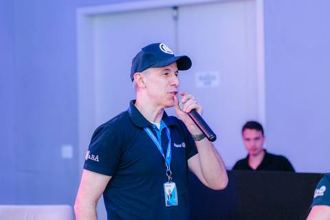 Allianz Seguro e Salesforce'