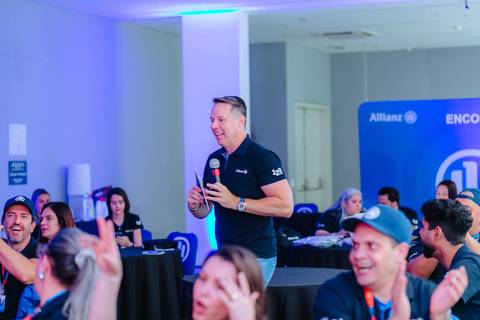 Allianz Seguro e Salesforce'