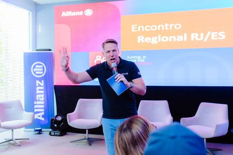 Allianz Seguro e Salesforce'