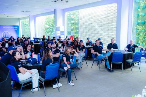 Allianz Seguro e Salesforce'