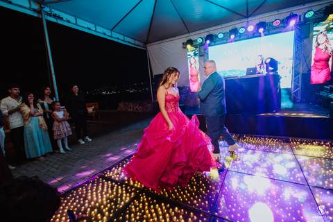 Fotógrafo Profissional de Debutantes em Niterói e São gonçalo'