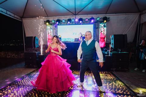 Fotógrafo Profissional de Debutantes em Niterói e São gonçalo'