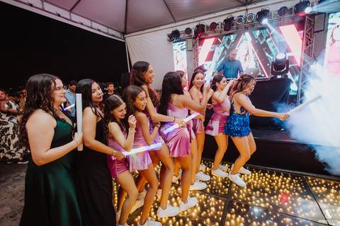 Fotógrafo Profissional de Debutantes em Niterói e São gonçalo'