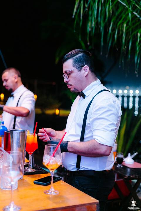 Fotógrafo e Baristas - LF DRINKS BAR (Leonardo Vieira)'