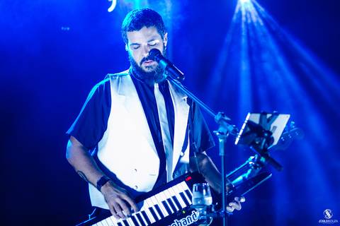 fotografia de evento com banda ao vivo'
