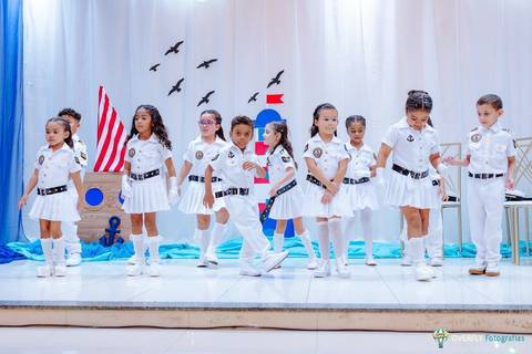 Fotografia de Encerramento Escolar Itaboraí, Maricá, São Gonçalo, niterói, Rio de Janeiro'