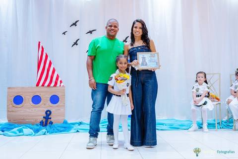 Fotografia de Encerramento Escolar Itaboraí, Maricá, São Gonçalo, niterói, Rio de Janeiro'