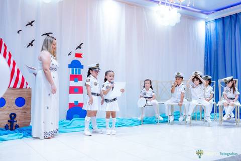 Fotografia de Encerramento Escolar Itaboraí, Maricá, São Gonçalo, niterói, Rio de Janeiro'