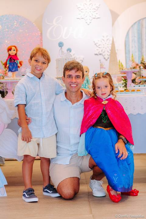 Fotografia de aniversário de 5 anos Tema Frozen na Barra da Tijuca'