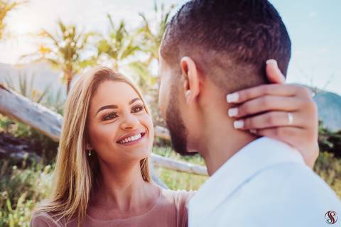 Ensaio Pré Wedding na Praia de Itacoatiara'
