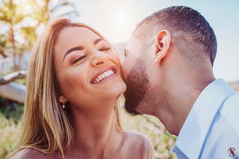Ensaio Pré Wedding na Praia de Itacoatiara'