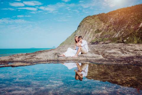 Ensaio Pré Wedding na Praia de Itacoatiara'